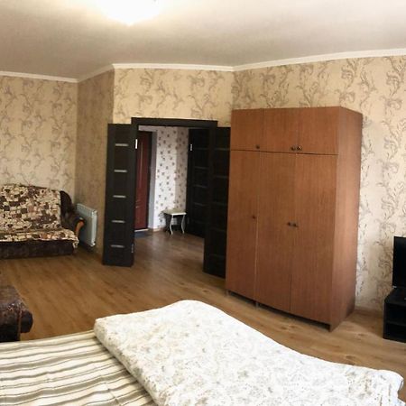 Apartment On Kirechenko 20A Goryachiy Klyuch Εξωτερικό φωτογραφία